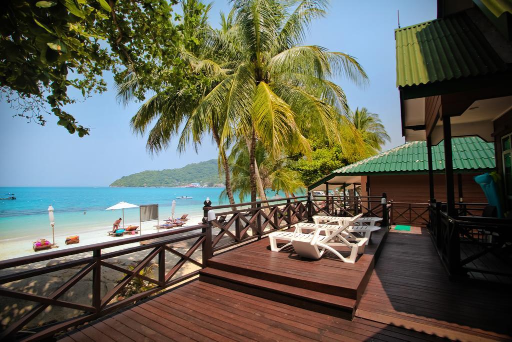 Tuna Bay Island Resort Kampong Pasir Hantu Exterior foto