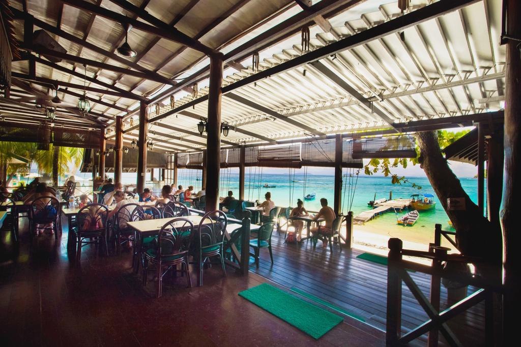 Tuna Bay Island Resort Kampong Pasir Hantu Exterior foto